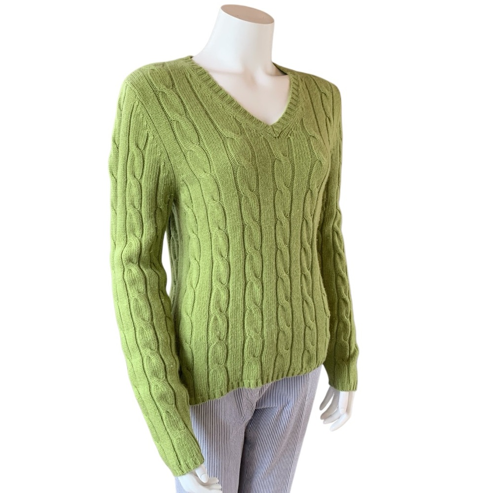 Wool/angora/cashmere blend cable knit sweater size large